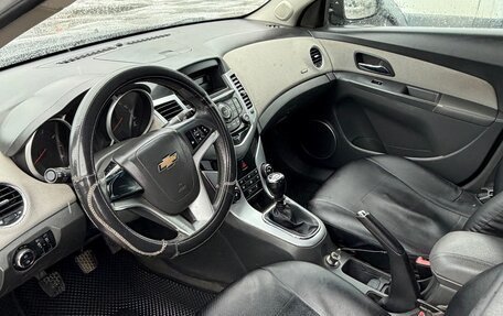 Chevrolet Cruze II, 2010 год, 600 000 рублей, 10 фотография