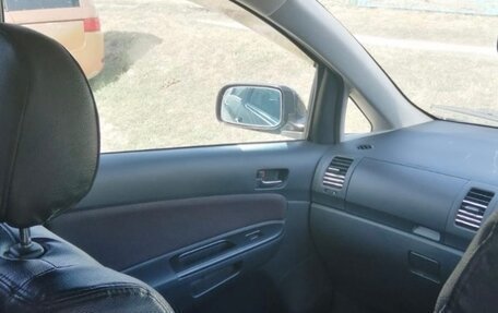 Toyota Wish II, 2006 год, 530 000 рублей, 11 фотография