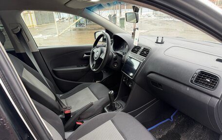 Volkswagen Polo VI (EU Market), 2011 год, 595 000 рублей, 8 фотография