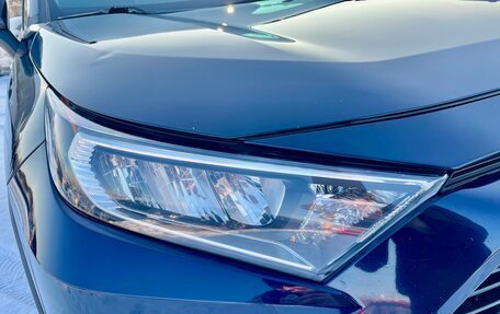 Toyota RAV4, 2021 год, 3 575 000 рублей, 10 фотография