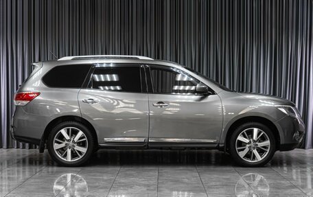 Nissan Pathfinder, 2015 год, 1 799 000 рублей, 5 фотография