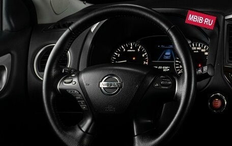 Nissan Pathfinder, 2015 год, 1 799 000 рублей, 28 фотография