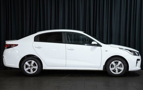 KIA Rio IV, 2020 год, 1 519 000 рублей, 5 фотография