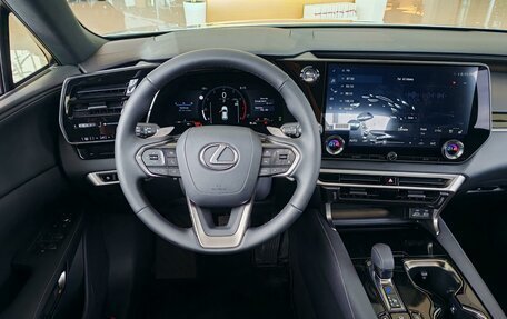 Lexus RX IV рестайлинг, 2025 год, 8 890 000 рублей, 14 фотография