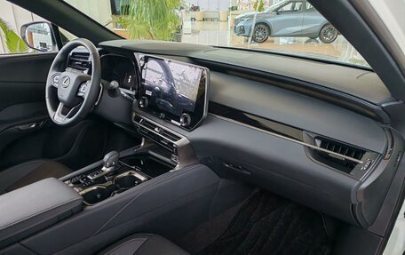 Lexus RX IV рестайлинг, 2025 год, 8 890 000 рублей, 13 фотография