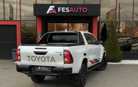 Toyota Hilux VIII, 2023 год, 6 600 000 рублей, 5 фотография