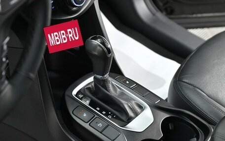 Hyundai Santa Fe III рестайлинг, 2015 год, 1 565 000 рублей, 10 фотография