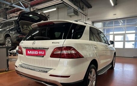 Mercedes-Benz M-Класс, 2012 год, 2 610 000 рублей, 5 фотография