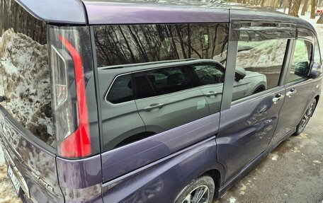 Honda Stepwgn IV, 2015 год, 1 750 000 рублей, 5 фотография