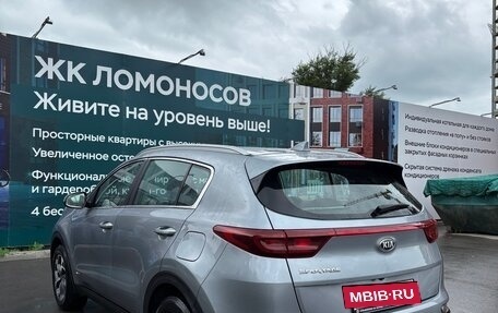 KIA Sportage IV рестайлинг, 2018 год, 2 000 000 рублей, 5 фотография