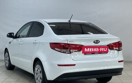 KIA Rio III рестайлинг, 2015 год, 1 270 000 рублей, 5 фотография