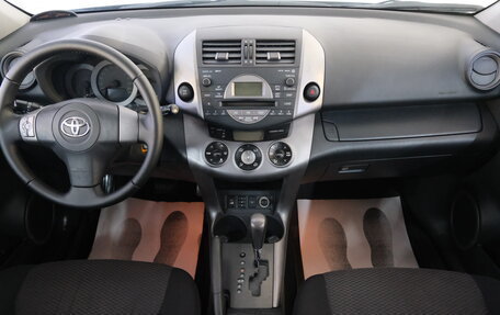 Toyota RAV4, 2006 год, 1 099 000 рублей, 12 фотография