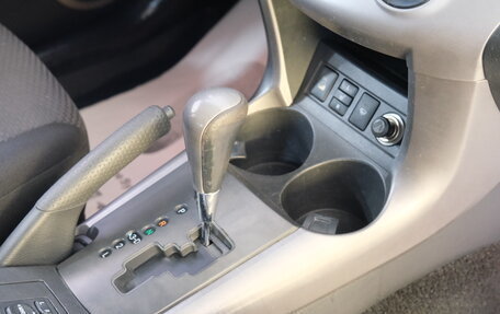 Toyota RAV4, 2006 год, 1 099 000 рублей, 14 фотография