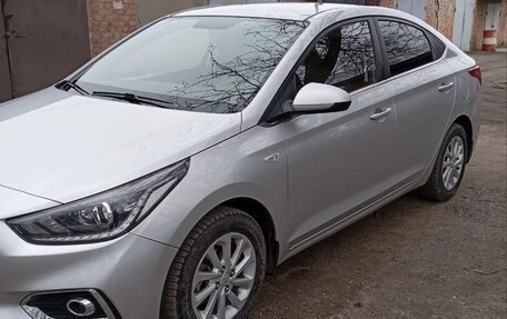 Hyundai Solaris II рестайлинг, 2018 год, 1 520 000 рублей, 2 фотография