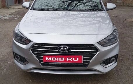 Hyundai Solaris II рестайлинг, 2018 год, 1 520 000 рублей, 3 фотография