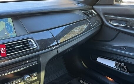 BMW 7 серия, 2011 год, 1 020 000 рублей, 14 фотография