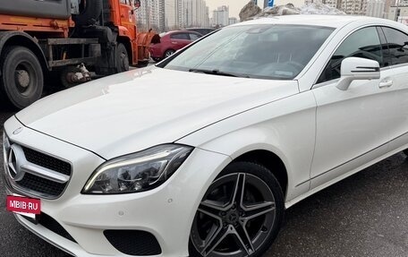 Mercedes-Benz CLS, 2014 год, 2 750 000 рублей, 4 фотография