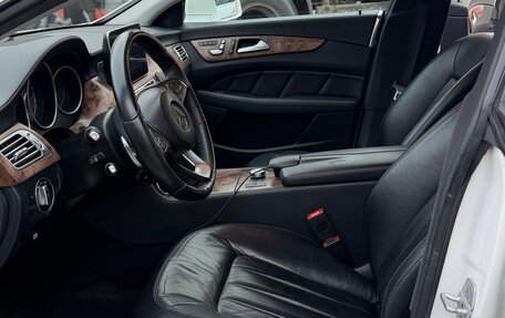 Mercedes-Benz CLS, 2014 год, 2 750 000 рублей, 19 фотография