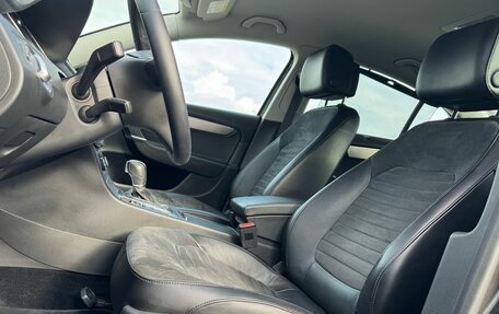 Volkswagen Passat B7, 2011 год, 1 390 000 рублей, 10 фотография