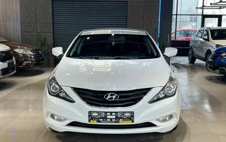 Hyundai Sonata VI, 2011 год, 980 000 рублей, 2 фотография