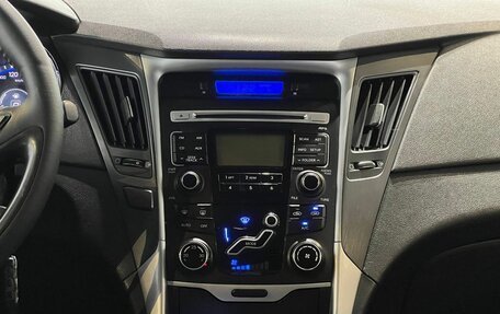 Hyundai Sonata VI, 2011 год, 980 000 рублей, 9 фотография