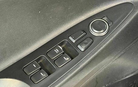 Hyundai Sonata VI, 2011 год, 980 000 рублей, 13 фотография