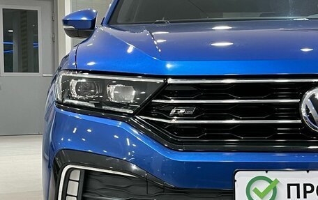 Volkswagen T-Roc I, 2020 год, 2 520 000 рублей, 3 фотография