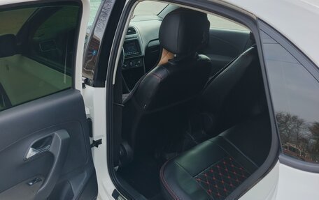 Volkswagen Polo VI (EU Market), 2012 год, 880 000 рублей, 9 фотография