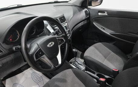 Hyundai Solaris II рестайлинг, 2011 год, 799 000 рублей, 12 фотография