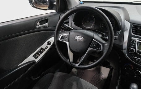 Hyundai Solaris II рестайлинг, 2011 год, 799 000 рублей, 15 фотография