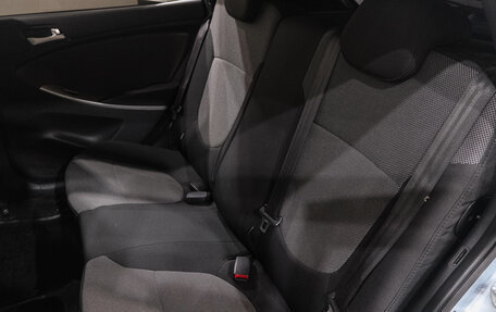 Hyundai Solaris II рестайлинг, 2011 год, 799 000 рублей, 28 фотография