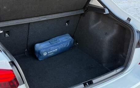 Volkswagen Polo VI (EU Market), 2021 год, 1 350 000 рублей, 21 фотография