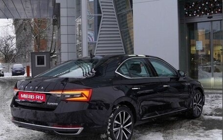 Skoda Superb III рестайлинг, 2025 год, 3 400 000 рублей, 3 фотография