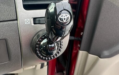 Toyota Prius, 2007 год, 835 000 рублей, 18 фотография