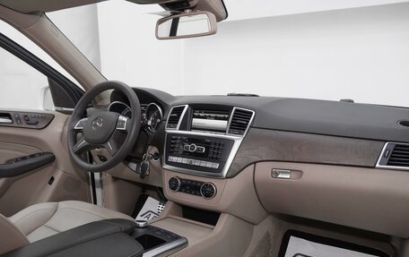 Mercedes-Benz M-Класс, 2013 год, 2 245 000 рублей, 5 фотография