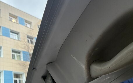 KIA Carnival III, 2003 год, 600 000 рублей, 20 фотография