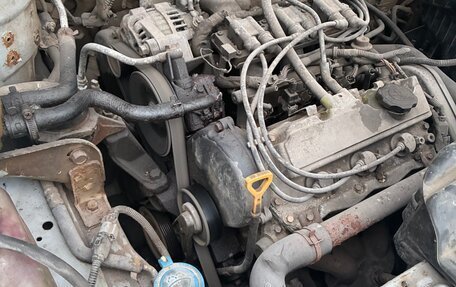 KIA Carnival III, 2003 год, 600 000 рублей, 28 фотография