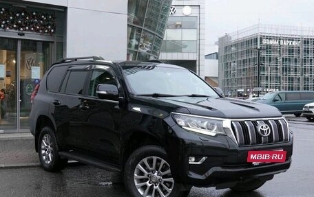 Toyota Land Cruiser Prado 150 рестайлинг 2, 2021 год, 6 190 000 рублей, 3 фотография
