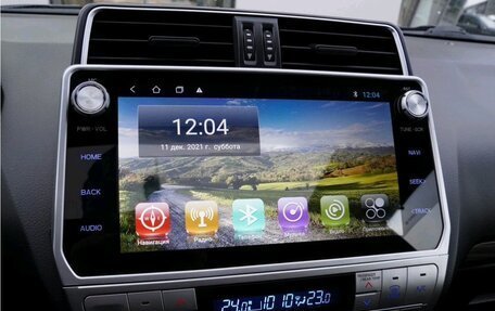 Toyota Land Cruiser Prado 150 рестайлинг 2, 2021 год, 6 190 000 рублей, 21 фотография