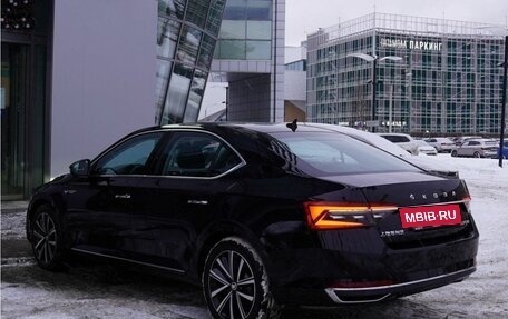 Skoda Superb III рестайлинг, 2024 год, 3 130 000 рублей, 4 фотография