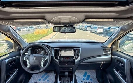 Mitsubishi Pajero Sport III рестайлинг, 2023 год, 3 900 000 рублей, 13 фотография