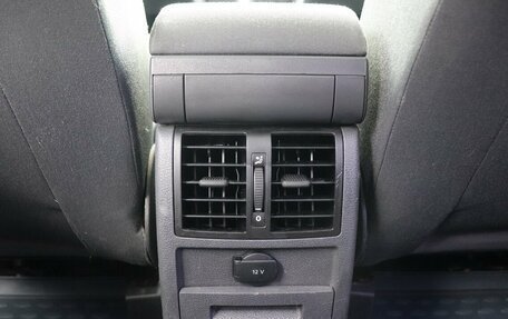 Volkswagen Touran III, 2013 год, 850 000 рублей, 17 фотография