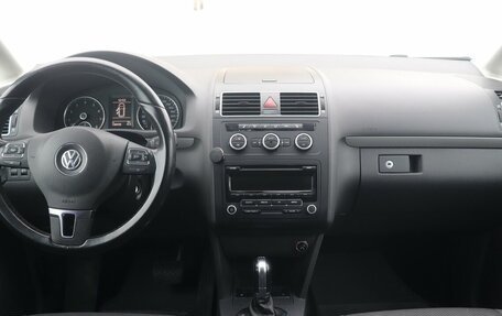 Volkswagen Touran III, 2013 год, 850 000 рублей, 25 фотография