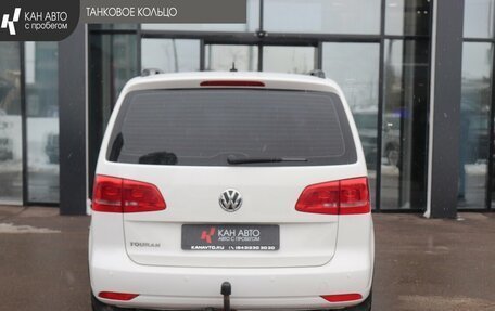 Volkswagen Touran III, 2013 год, 850 000 рублей, 22 фотография