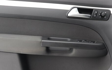 Volkswagen Touran III, 2013 год, 850 000 рублей, 27 фотография