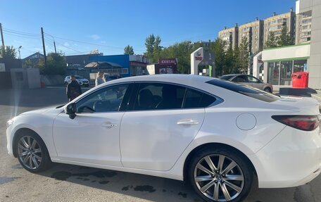 Mazda 6, 2021 год, 3 000 000 рублей, 4 фотография