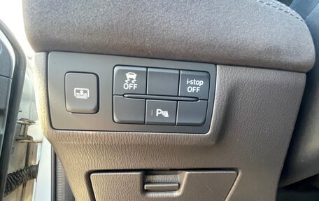 Mazda 6, 2021 год, 3 000 000 рублей, 14 фотография