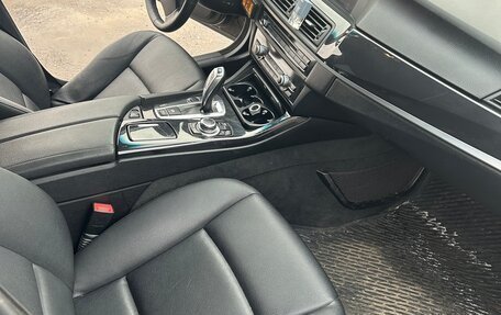 BMW 5 серия, 2013 год, 1 500 000 рублей, 4 фотография