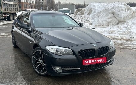 BMW 5 серия, 2013 год, 1 500 000 рублей, 14 фотография