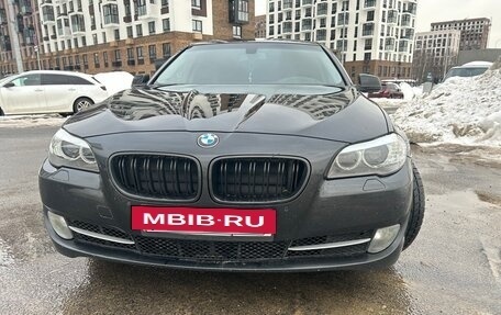 BMW 5 серия, 2013 год, 1 500 000 рублей, 3 фотография